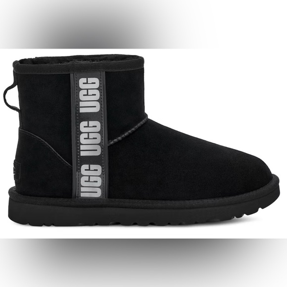 UGG Classic Mini II Boot - Picture 5 of 5